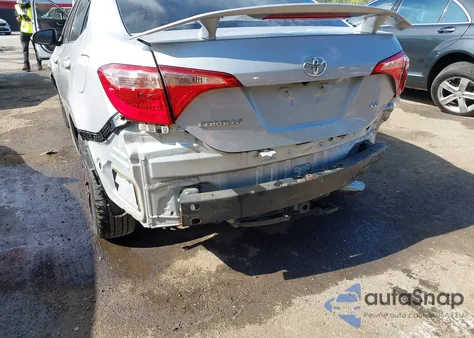 2017 Toyota Corolla Le z USA, uszkodzony, nr VIN 2T1BURHE8HC935821